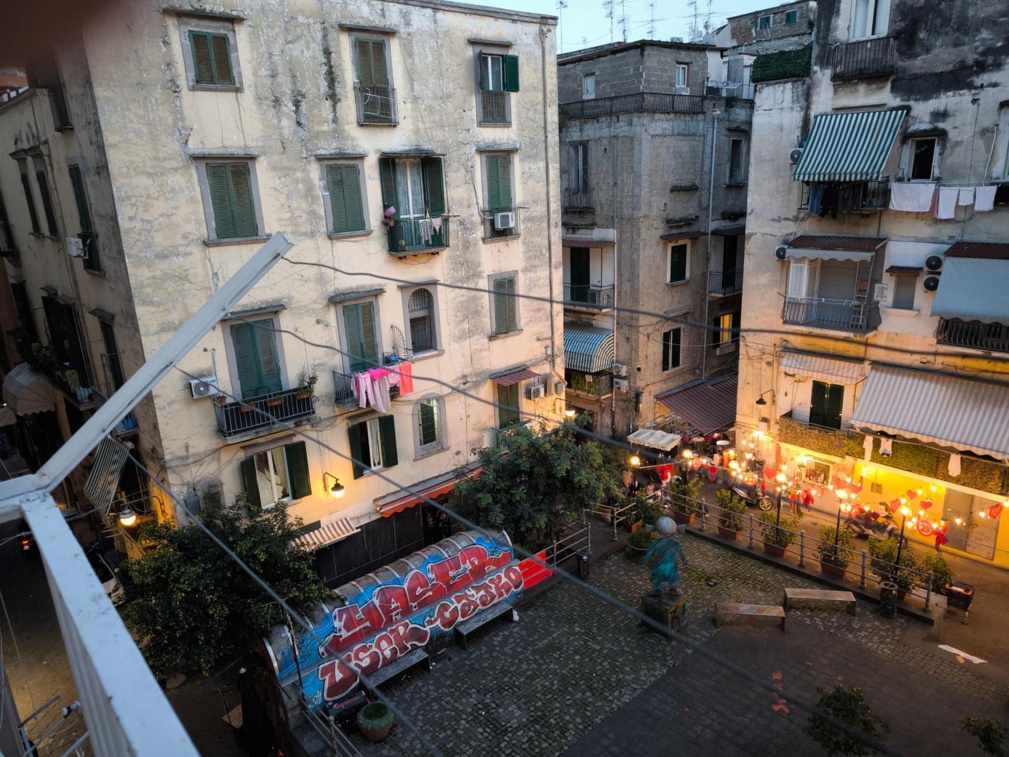 Ferienwohnung Casa Del Girasole Neapel Exterior foto