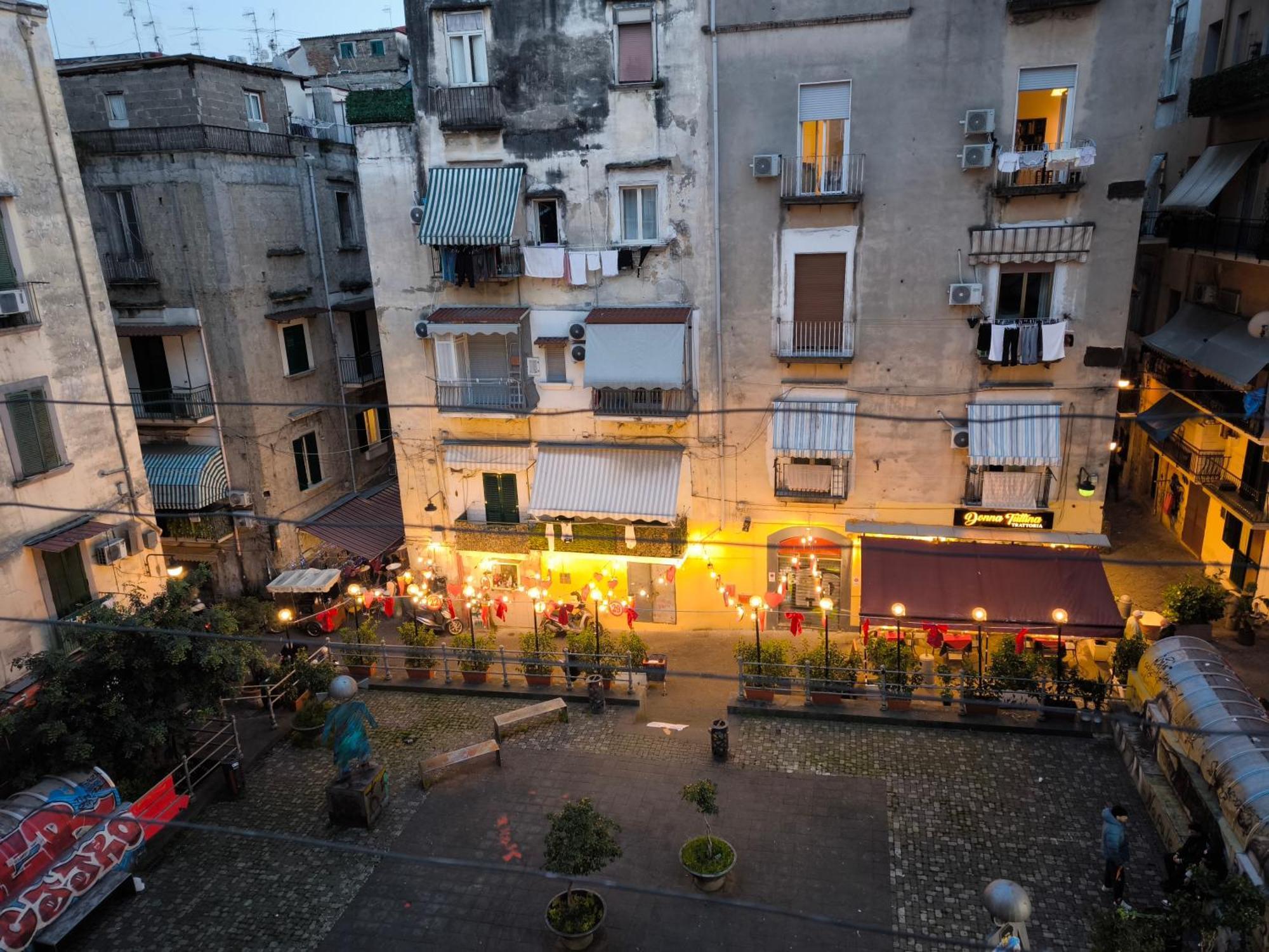 Ferienwohnung Casa Del Girasole Neapel Exterior foto