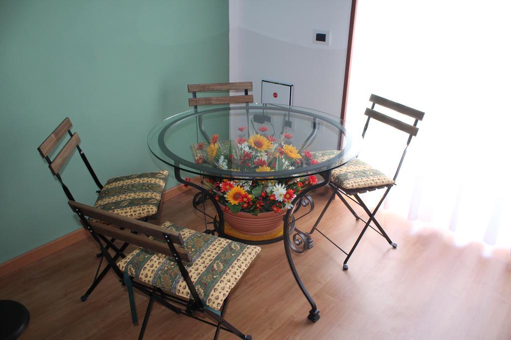 Ferienwohnung Casa Del Girasole Neapel Exterior foto